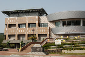桜島国際火山砂防センター